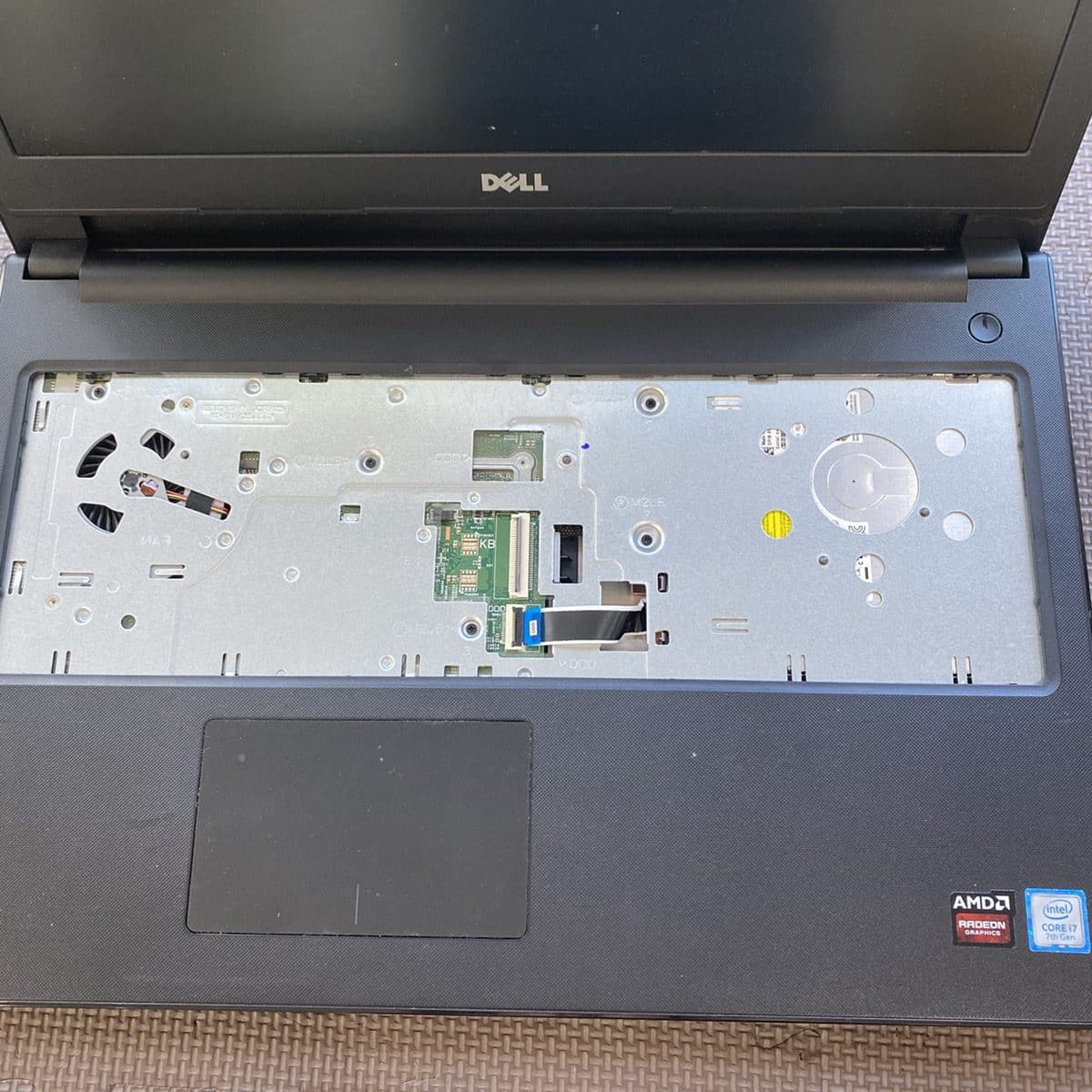 Dell Inspiron15 ノートパソコンのキーボード不良の修理事例 岡崎市 Dell Inspiron15 ノートパソコンのキーボード不良の修理事例 岡崎市