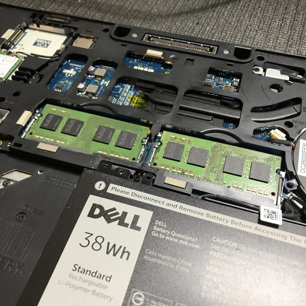 DELL・Latitude メモリ不足によるメモリの増設  安城市のお客様の修理事例　　　