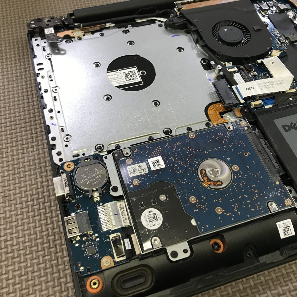 DELL・Vostro ノートパソコンの起動不良によるCMOS電池交換の修理事例（豊田市）