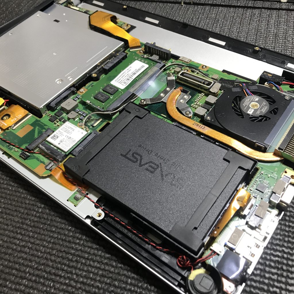 FUJITSU・LIFEBOOK S936 パソコンクリーンパック + SSD換装   岡崎市のお客様の修理事例