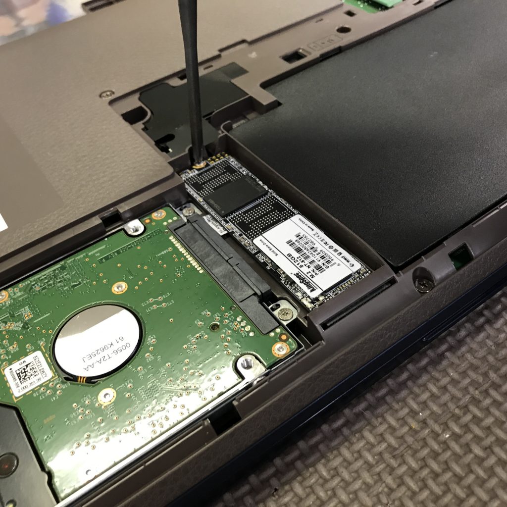 FUJITSU・LIFEBOOK WA3/D1 ブルースクリーンのエラーによるM.2 SSD換装の修理事例（岡崎市）
