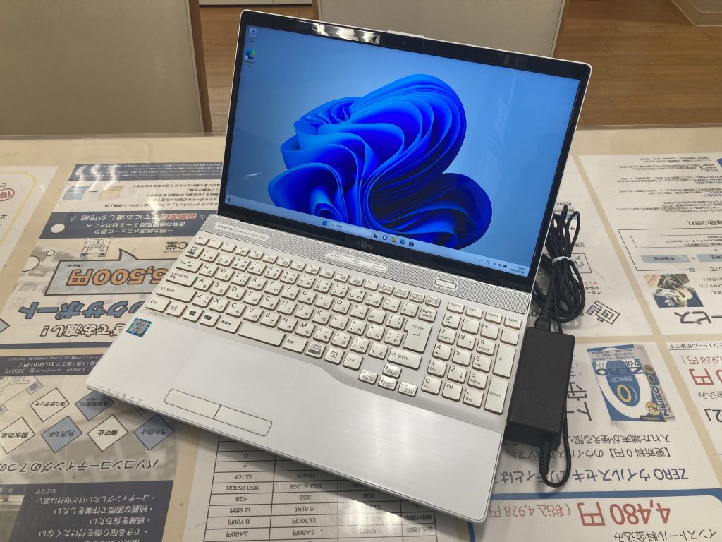 FUJITSU LIFEBOOK AH77/D1のオススメノートパソコン情報【PC堂 ウイングタウン岡崎店】