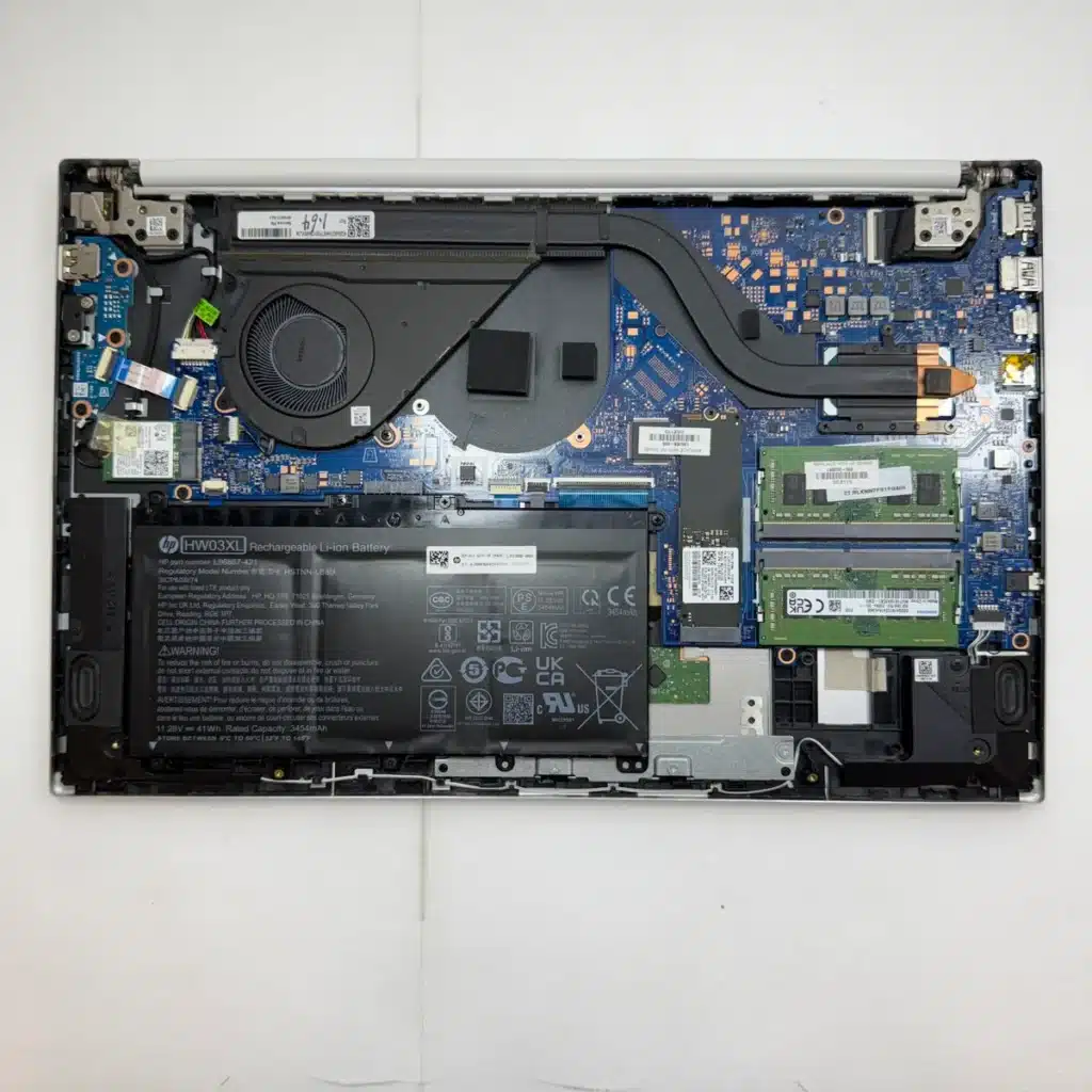 バッテリー不良のパソコン修理【HP 15-eg0084TU】パソコン修理の持ち込みはPC堂へ！