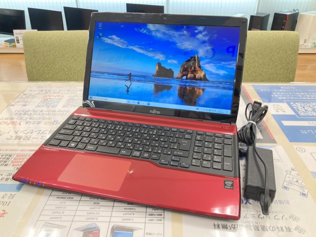 FUJITSU LifeBook AH53/Sのオススメノートパソコン情報【PC堂 ウイングタウン岡崎店】　