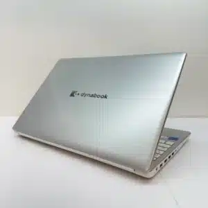 中古パソコン dynabook P3-T7VS-BE 外観4