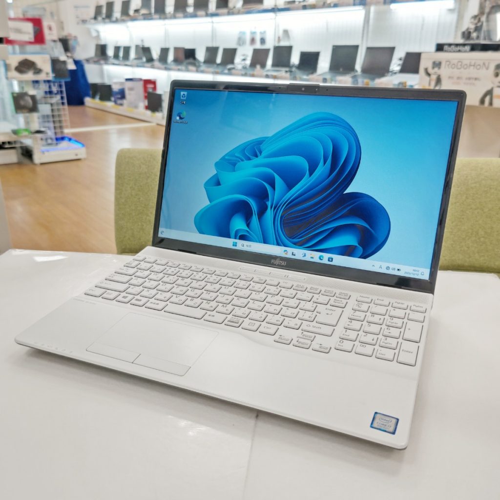 FUJITSU LIFEBOOK AH50/D3 オススメノートパソコン情報【PC堂 ウイングタウン岡崎店】