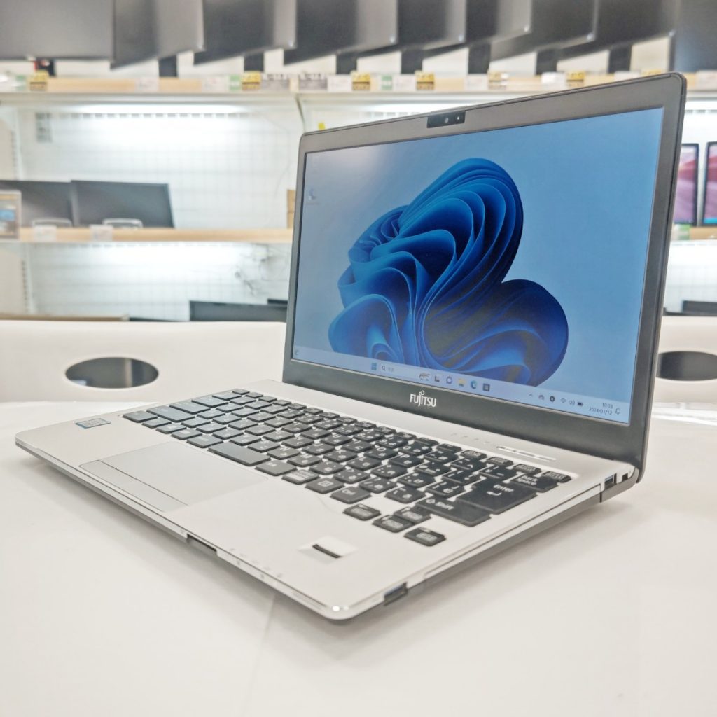 FUJITSU LIFEBOOK S938/S オススメノートパソコン情報【PC堂 ウイングタウン岡崎店】