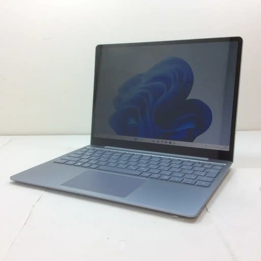 Surface Laptop Go 1943 中古 59,800円 オススメノートパソコン情報【PC堂 ウイングタウン岡崎店】