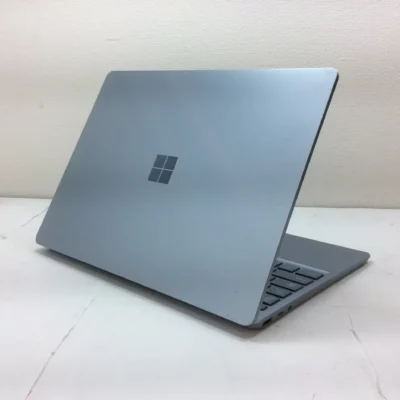 PC堂 ウイングタウン岡崎店 販売商品 Microsoft Surface Laptop Go 1943 背面