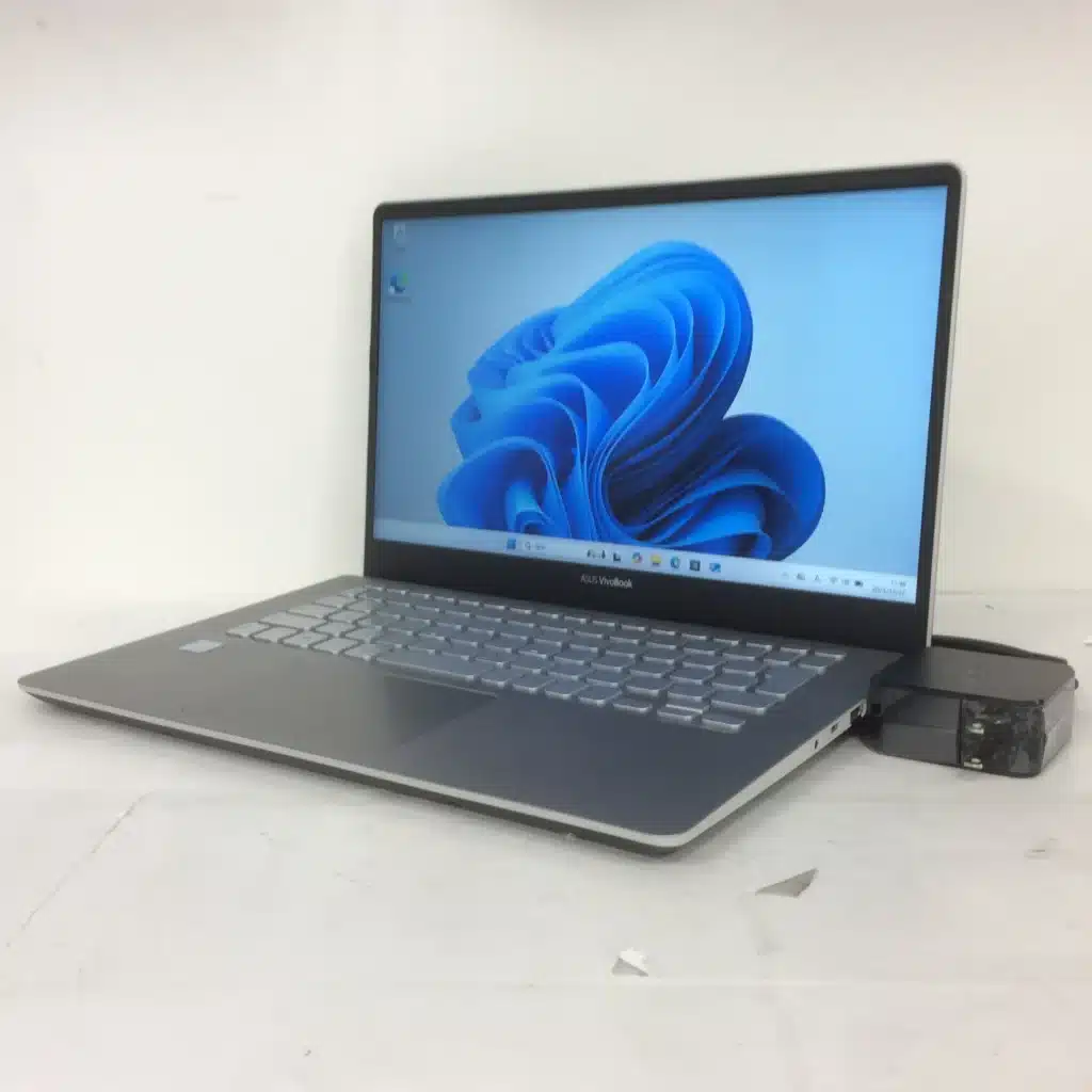 ASUS VivoBook S14 X430UAが34,800円！｜新品SSD・軽量【PC堂 ウイングタウン岡崎店】
