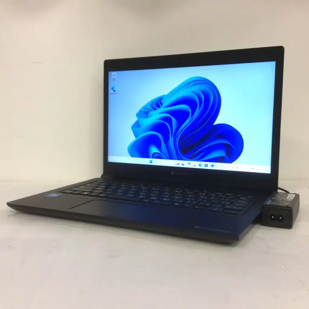 dynabook S73/HSが69,800円!｜第11世代i5,コンパクトな13.3インチ｜【PC堂 ウイングタウン岡崎店】