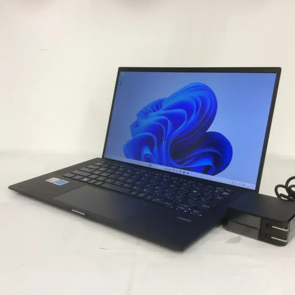 ASUS Expertbook b9が69,800円！｜Core i7搭載・軽量!【PC堂 ウイングタウン岡崎店】