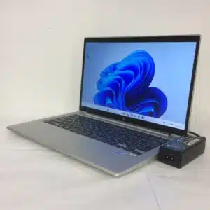 HP EliteBook 830 G7 外観天面