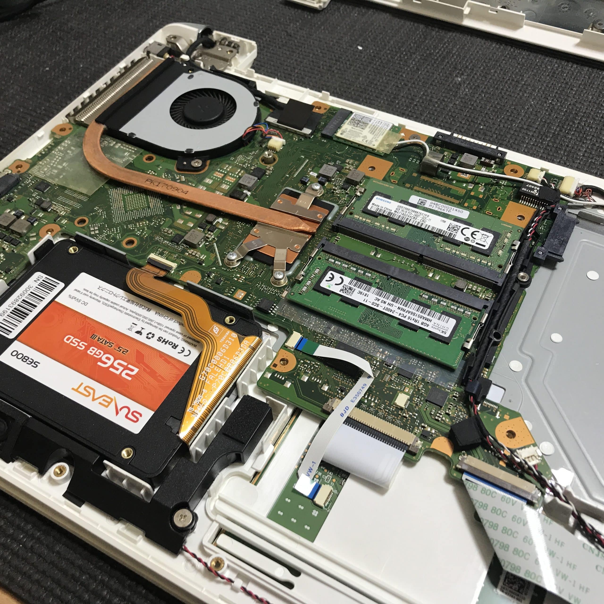 便利なおまけ付⛳TOSHIBA-EX-KB⛄SSD換装可&windows10