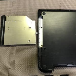 TOSHIBA Satellite C50-B のパソコンクリーンパック + SSD換装の換装 