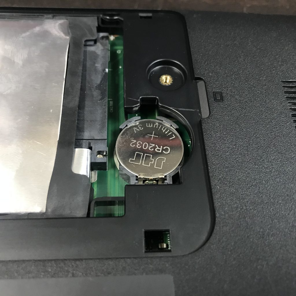TOSHIBA・dynabook ノートパソコンのCMOS電池切れによる起動不良の修理事例（岡崎市）