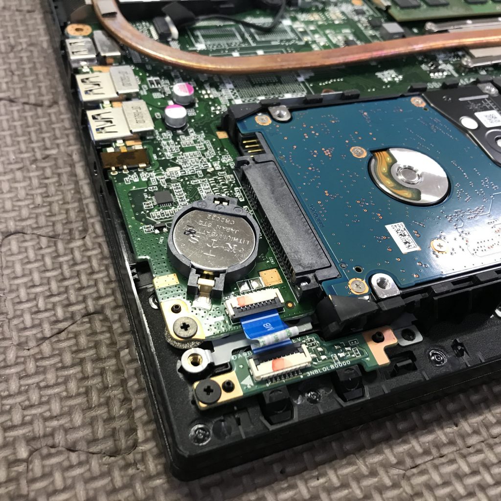 TOSHIBA・dynabook  CMOS電池切れにより起動しなくなったパソコンのCMOS電池交換事例（岡崎市）