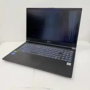 ノートパソコン液晶画面割れの修理前状態