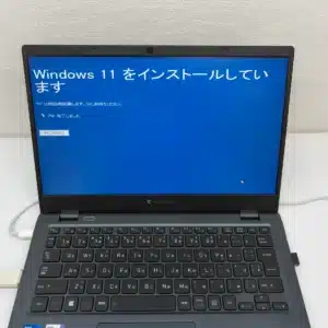 交換した新品SSDへWindowsをインストールする画面
