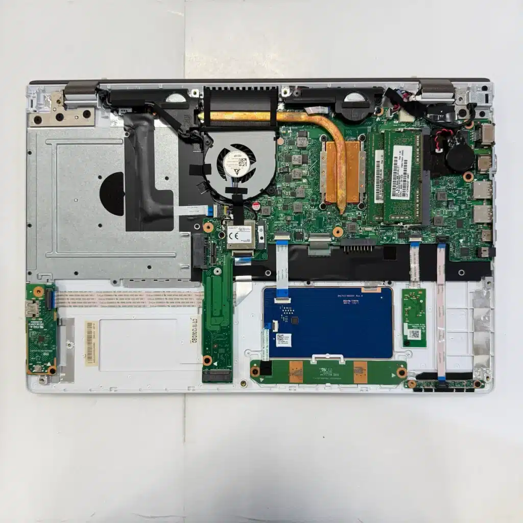 CPUファン交換修理【FUJITSU LIFEBOOK】パソコン修理の持ち込みはPC堂へ！