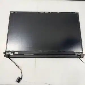 ベゼルを取り外して露出した液晶パネル