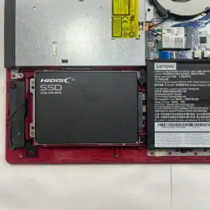 パソコン修理(3) 新しいSSDの取り付け