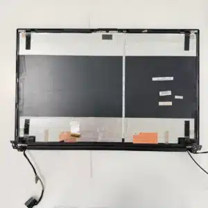 液晶パネルを取り外した後の天板裏面