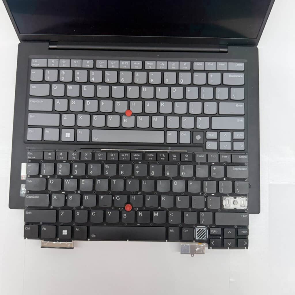 【キーボード修理】キーボード交換作業の作業工程を解説　Lenovo 20KC-0000CD 【PC堂ウイングタウン岡崎店】