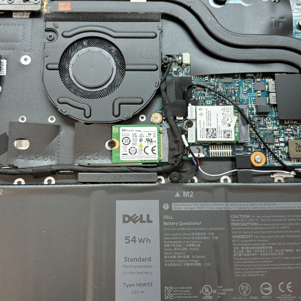 【愛知県岡崎市】ストレージ不良により起動しなくなったパソコンの修理【DELL P106F】