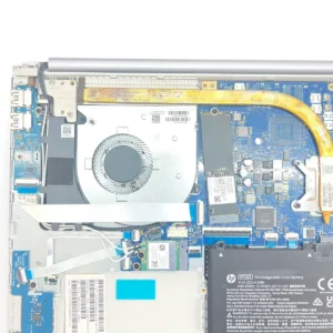 【PC堂】ウイングタウン岡崎 新品のCPUファン取り付け完了